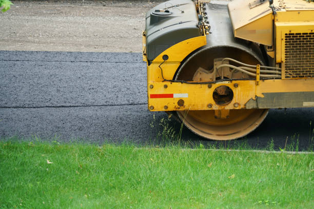 Best Concrete Paver Driveway  in Burnsville, MN