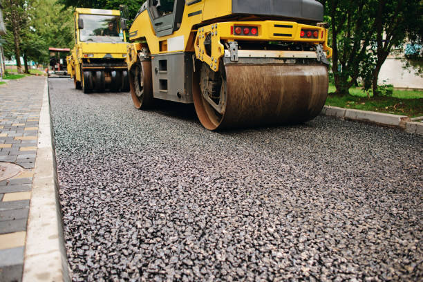 Best Driveway Pavers Near Me  in Burnsville, MN